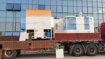 又發(fā)了2臺設備，內(nèi)孔滾膠機GNP100和自動噴膠機PZ40