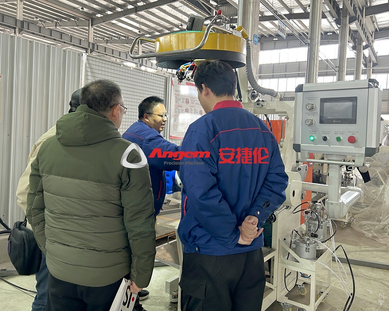 小五金滾噴機(jī)