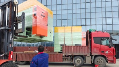 合作10年+汽車零部件老客戶，又復(fù)購三臺自動(dòng)噴膠機(jī)