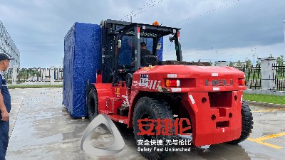 印度橡膠減震老客戶威巴克 訂購的自動噴膠機發(fā)貨啦！